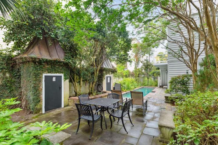 Serene Cottage With Beautiful Garden And Heated Pool Τσάρλεστον Εξωτερικό φωτογραφία